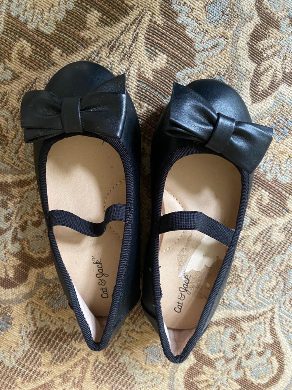 Cat & Jack Girls Black Mary Jane Flats w/ Bow Straps, Round Toe, Size 8 Preowned